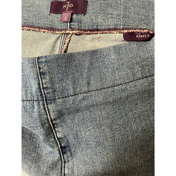 NYDJ Pull-On Straight-Leg Jeans with Side Slits- Cooper Reg size 6 light wash - Picture 4 of 10